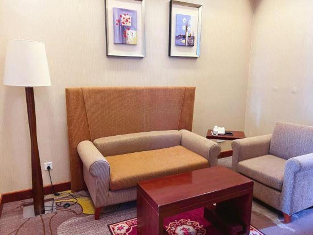 Qingdao Blue Horizon Hotel Licang Dış mekan fotoğraf