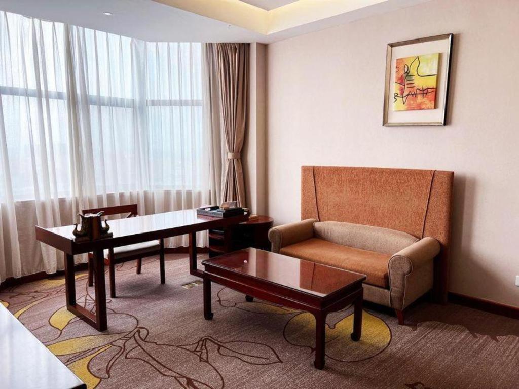 Qingdao Blue Horizon Hotel Licang Dış mekan fotoğraf