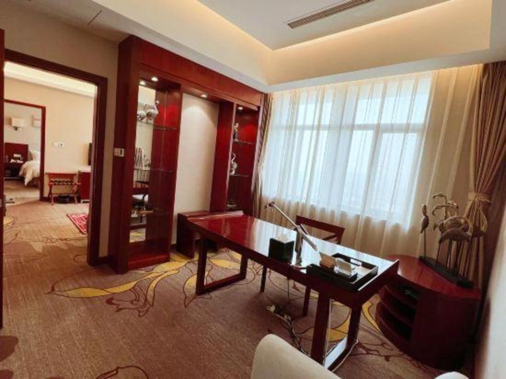 Qingdao Blue Horizon Hotel Licang Dış mekan fotoğraf